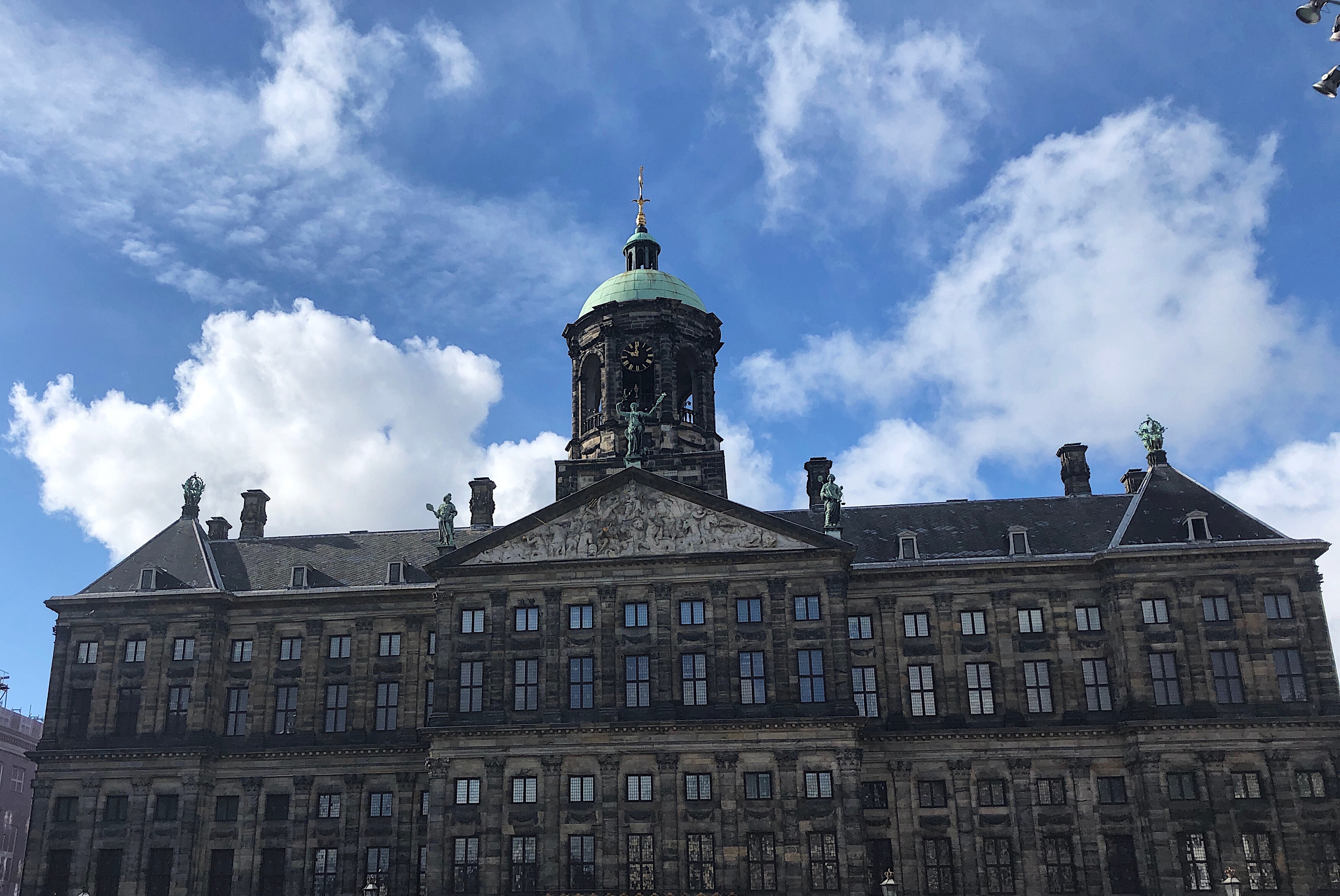 Travel Guide: Amsterdam, Netherlands